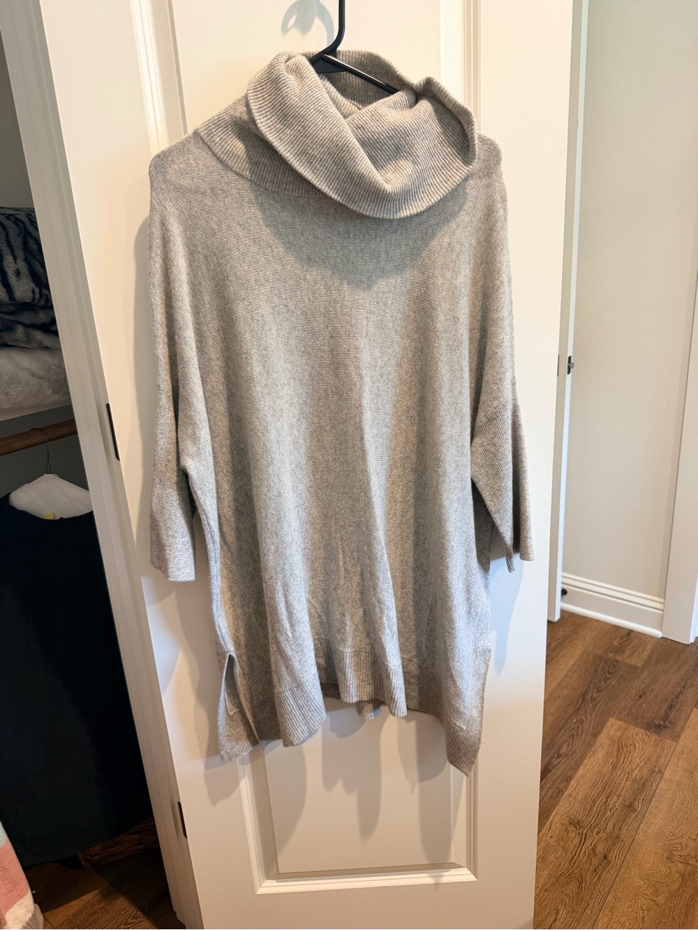 ANTONIO MELANI Heather Gray Cowl Neck Poncho Sweater